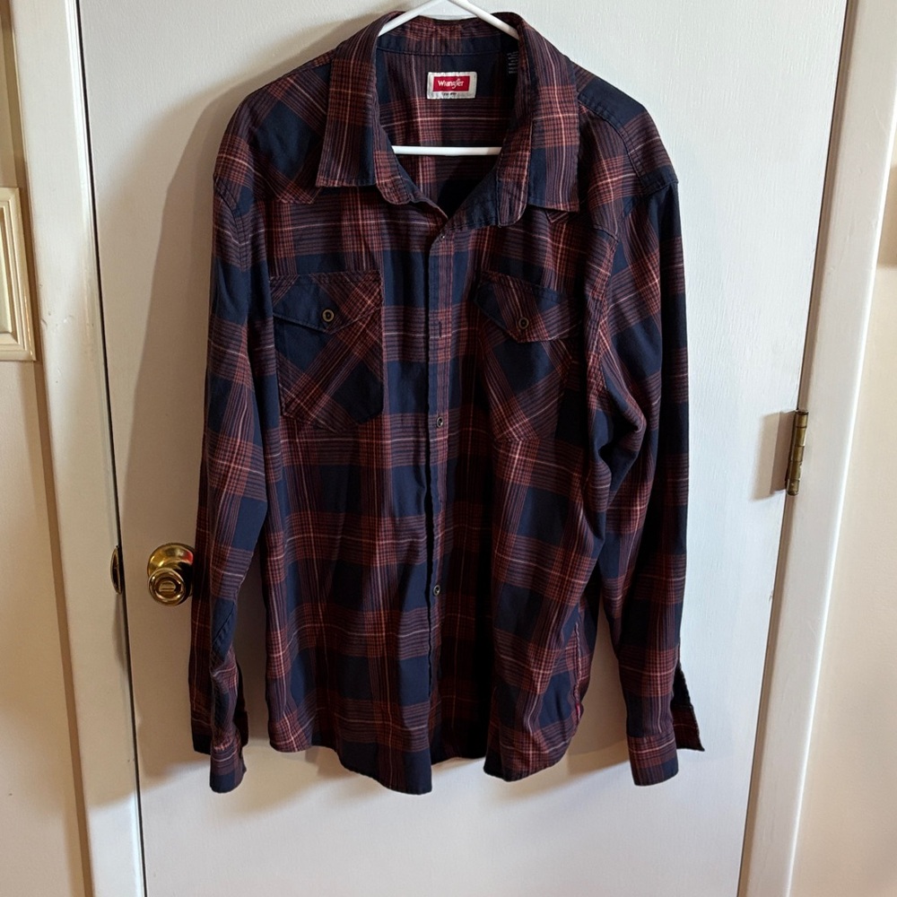 Wrangler Dark Blue and Burgundy Plaid Shirt